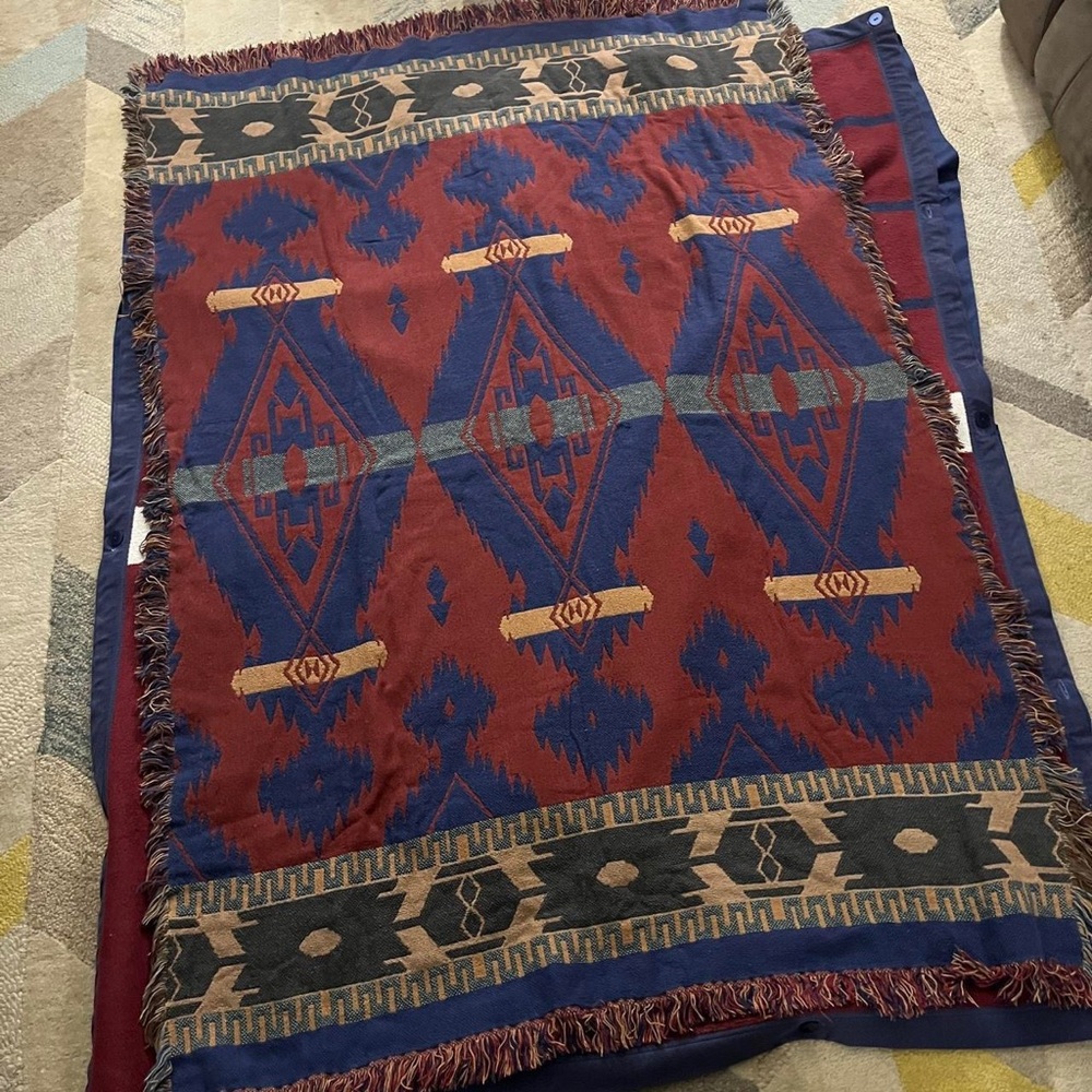 Vtg Southwestern Aztec Blanket Throw Western Ranch multicolored camp bonfire